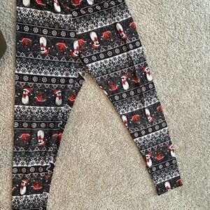 Festive Penguin Print Adult Leggings